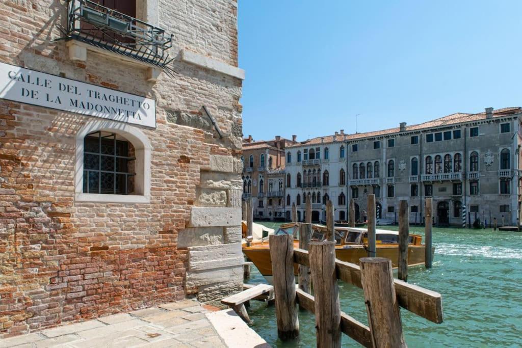 Residence Alma - Rialto Bridge Venecia Exterior foto