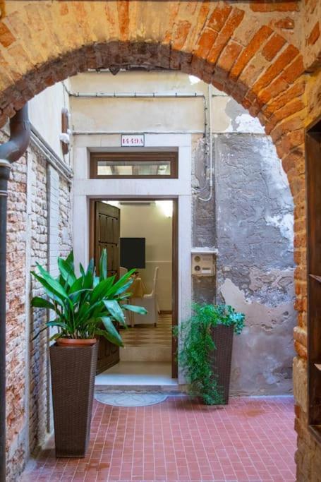 Residence Alma - Rialto Bridge Venecia Exterior foto